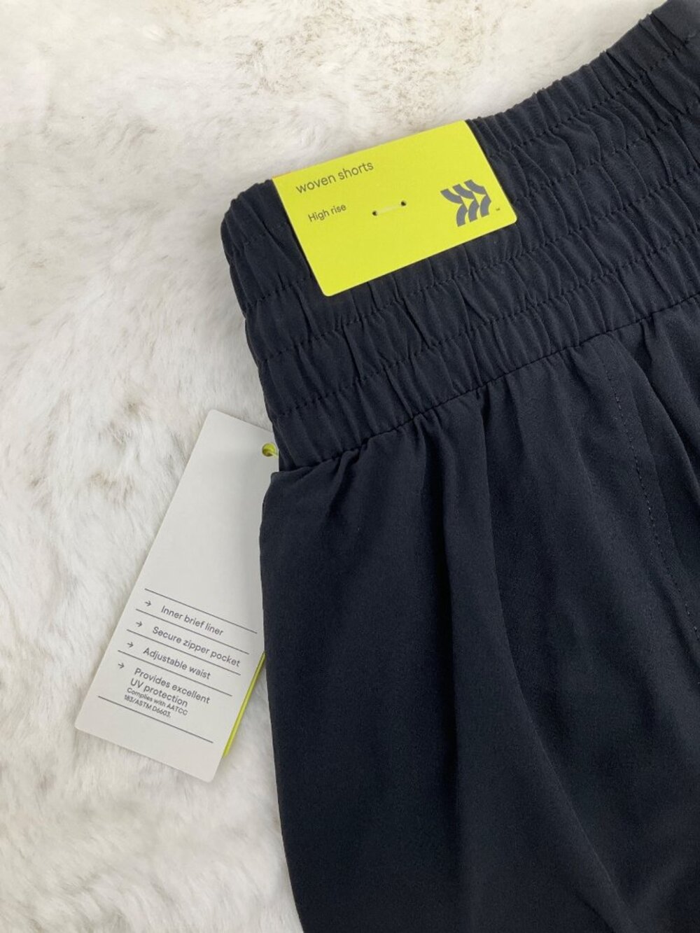 All in Motion size Small Woven High-Rise Shorts 3" BLACK NEW - Picture 7 of 7